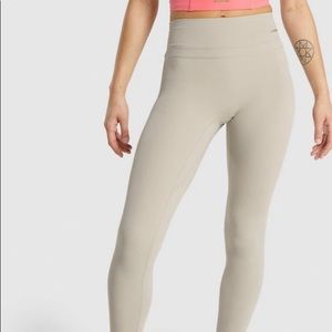 WHITNEY HIGH RISE LEGGINGS in mink
